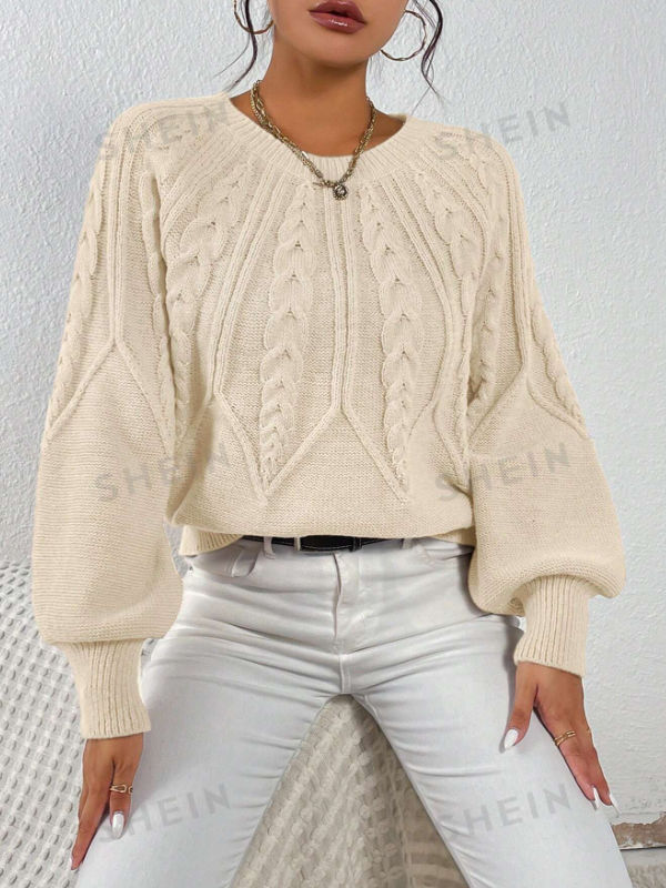 Bell sleeve Cable knit Apricot
